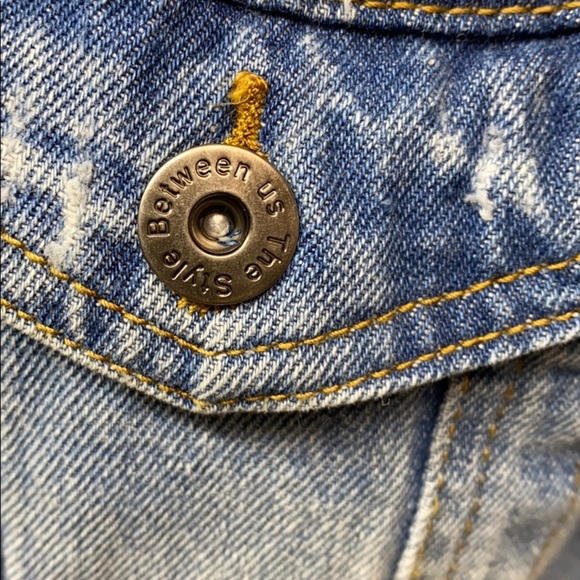 The Style Between Us Denim Jacket - Picture 3 of 6